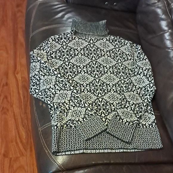 Talbots Cotton  Sweater Medium - Picture 4 of 5